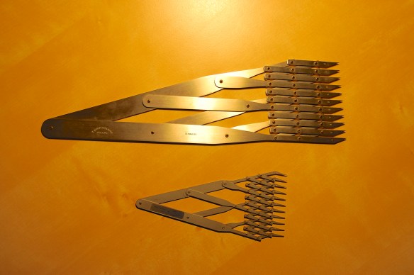 Equal space divider come in two sizes: 6" and 12"